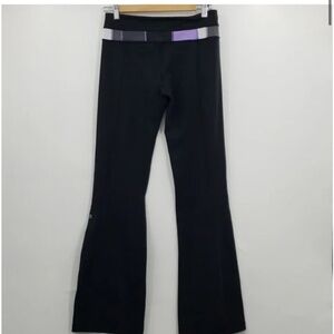 Lululemon size 6 flare yoga pants Black patchwork reversible bootcut low